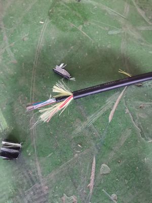 एरियल ऑल - डाइलेक्ट्रिक ADSS फाइबर ऑप्टिक केबल 24 48 96 कोर ऑप्टिकल फाइबर केबल