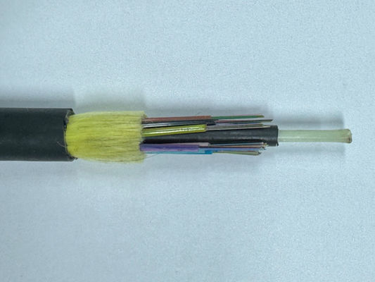 एकल मोड आउटडोर फाइबर ऑप्टिक केबल G652D हवाई मिनी ADSS के लिए एकल जैकेट