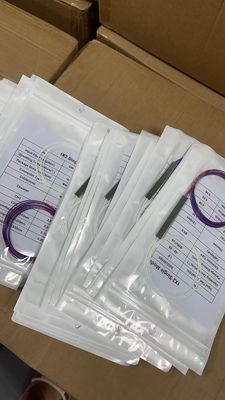 FTTH मिनी स्टील ट्यूब नंगे पीएलसी स्प्लिटर 1x2 1x4 1x8 1x16 फाइबर ऑप्टिकल स्प्लिटर