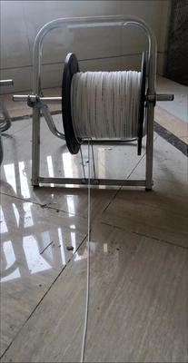 फोल्डेबल ऑप्टिकल फाइबर केबल पैच कॉर्ड ड्रॉप रैक केबल बिछाने उपकरण केबल रील तार निर्माण की निगरानी के लिए गाइडिंग रैक