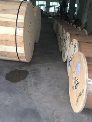 8 12 कोर Gyfxty आउटडोर फाइबर ऑप्टिक केबल एचडीपीई म्यान