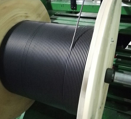 24 कोर आउटडोर फाइबर ऑप्टिक केबल गैर धातु ताकत सदस्य फंसे