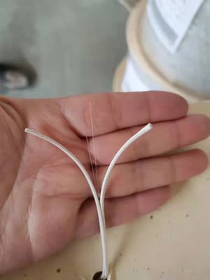 नेटवर्किंग FTTH ऑप्टिकल ड्रॉप केबल सिंगल मोड G657a 1/2/4 कोर